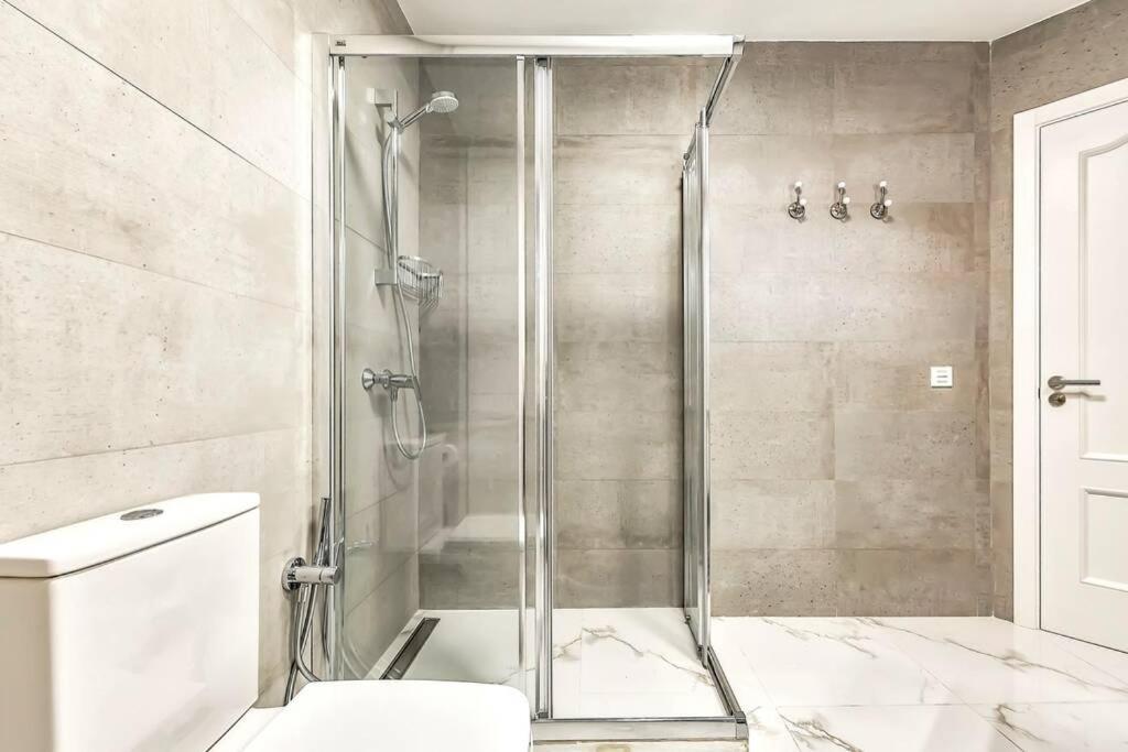 Modern Apartment In Parque Royal I, Playa Fanabe アデヘ エクステリア 写真