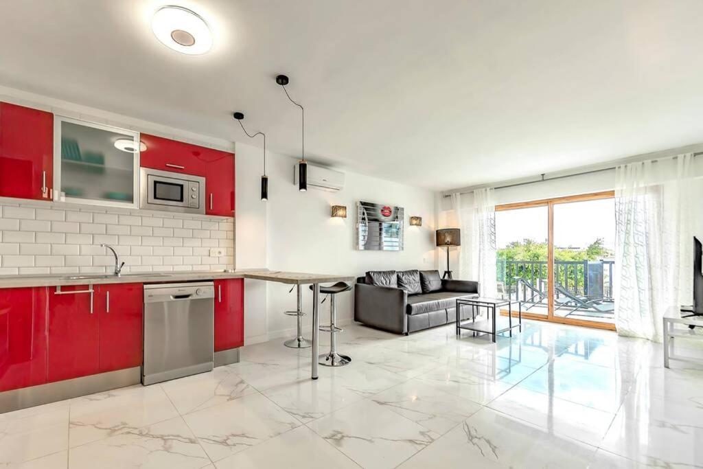 Modern Apartment In Parque Royal I, Playa Fanabe アデヘ エクステリア 写真